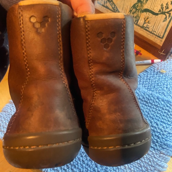 Vivobarefoot Gobi Boots - Women’s EU 38 / US 7.5–8 - Picture 2 of 16